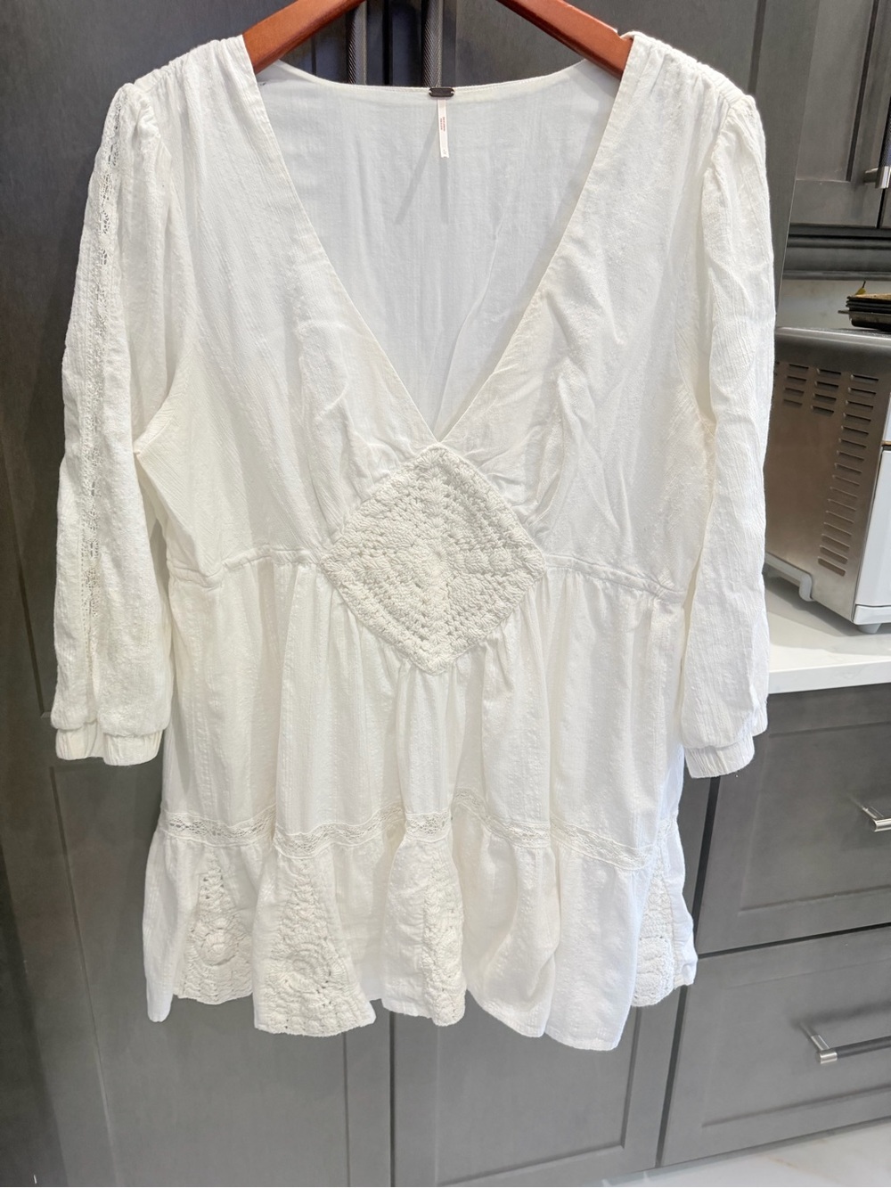 Free People Women's White V-Neck Peasant Blouse with Embroidered Panel